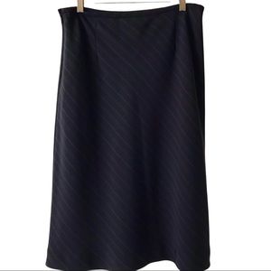 Amanda Smith Skirt Dark Blue w/Light Blue Pinstripes 14